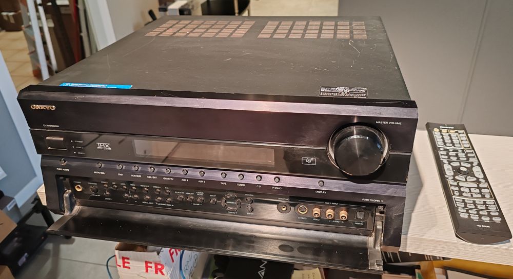 Onkyo PR-SC886 preamplificatore AV USATO