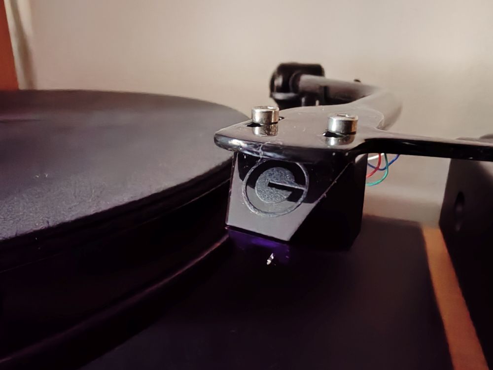 Pro-Ject RPM 1 Carbon con testina Goldring E3 USATO