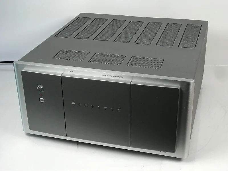 NAD M25 amplificatore finale 7 canali USATO