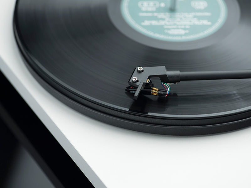 Pro-Ject Primary E Giradischi Trazione a cinghia