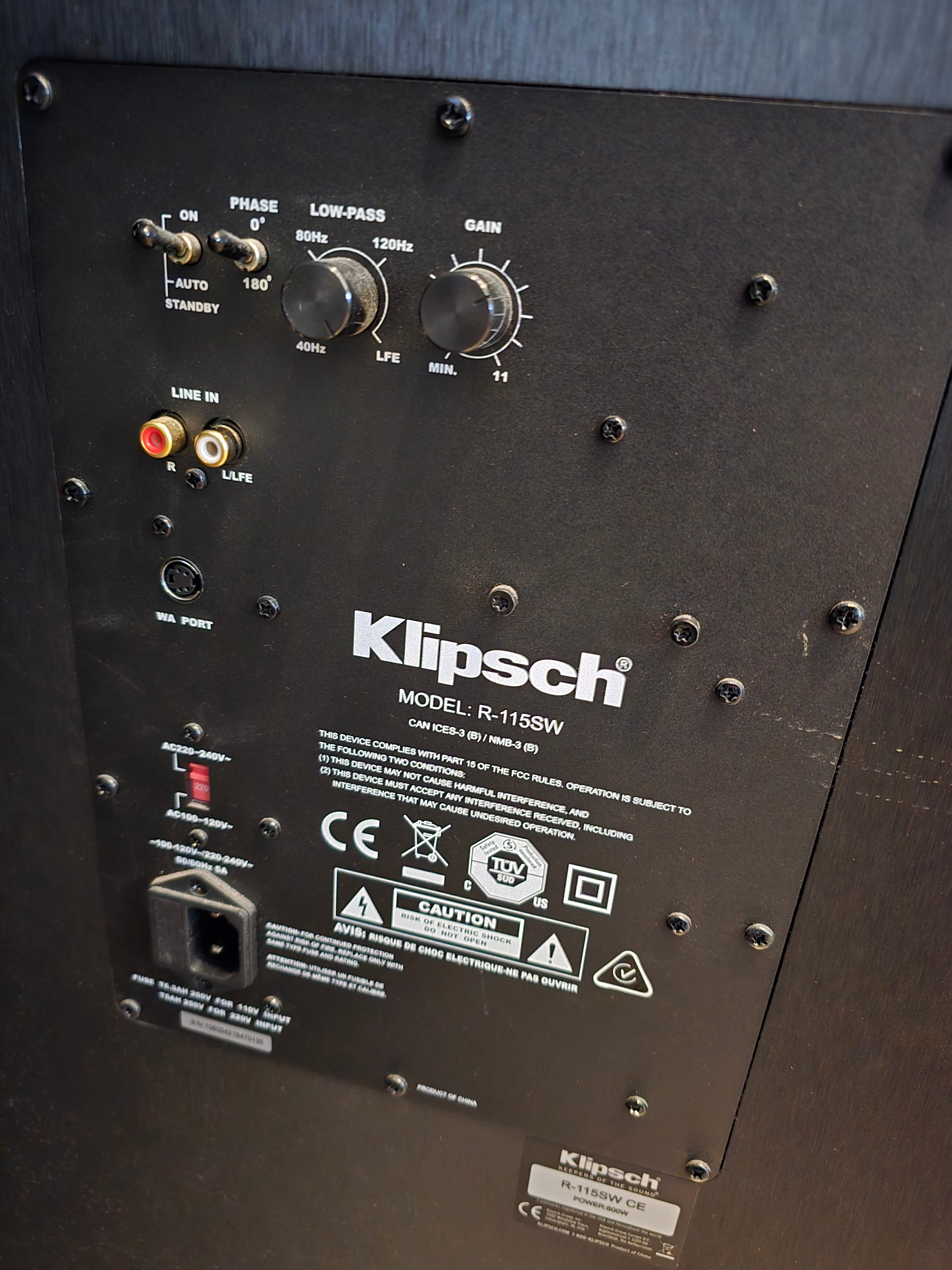 Klipsch R-115SW Subwoofer USATO