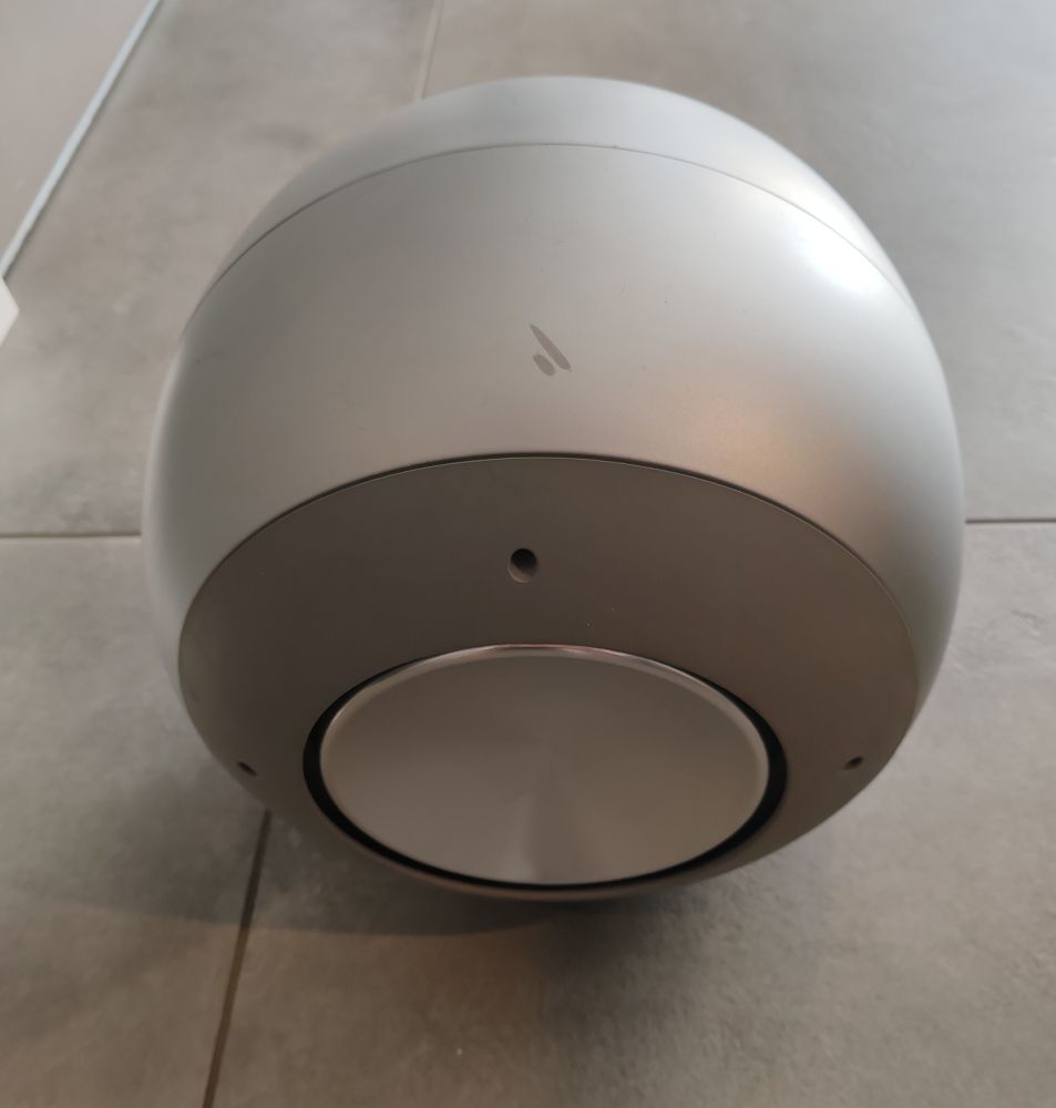 B&W PV1 subwoofer USATO