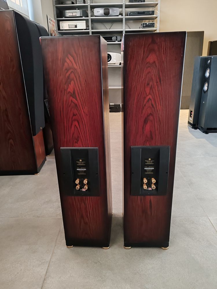 KEF Reference Model two coppia diffusori da pavimento USATI