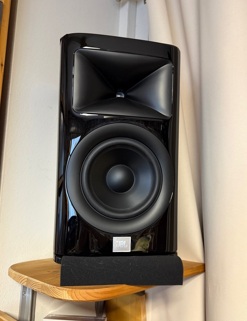 Jbl hdi 1600 diffusori da scaffale neri lucidi-USATO COME NUOVO