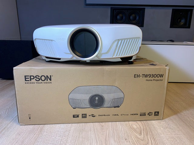 Epson EH-TW9300W Proiettore USATO