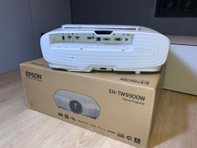 Epson EH-TW9300W Proiettore USATO