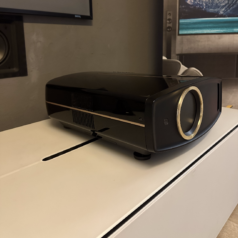 JVC DLA-RS20 Proiettore Home Cinema USATO